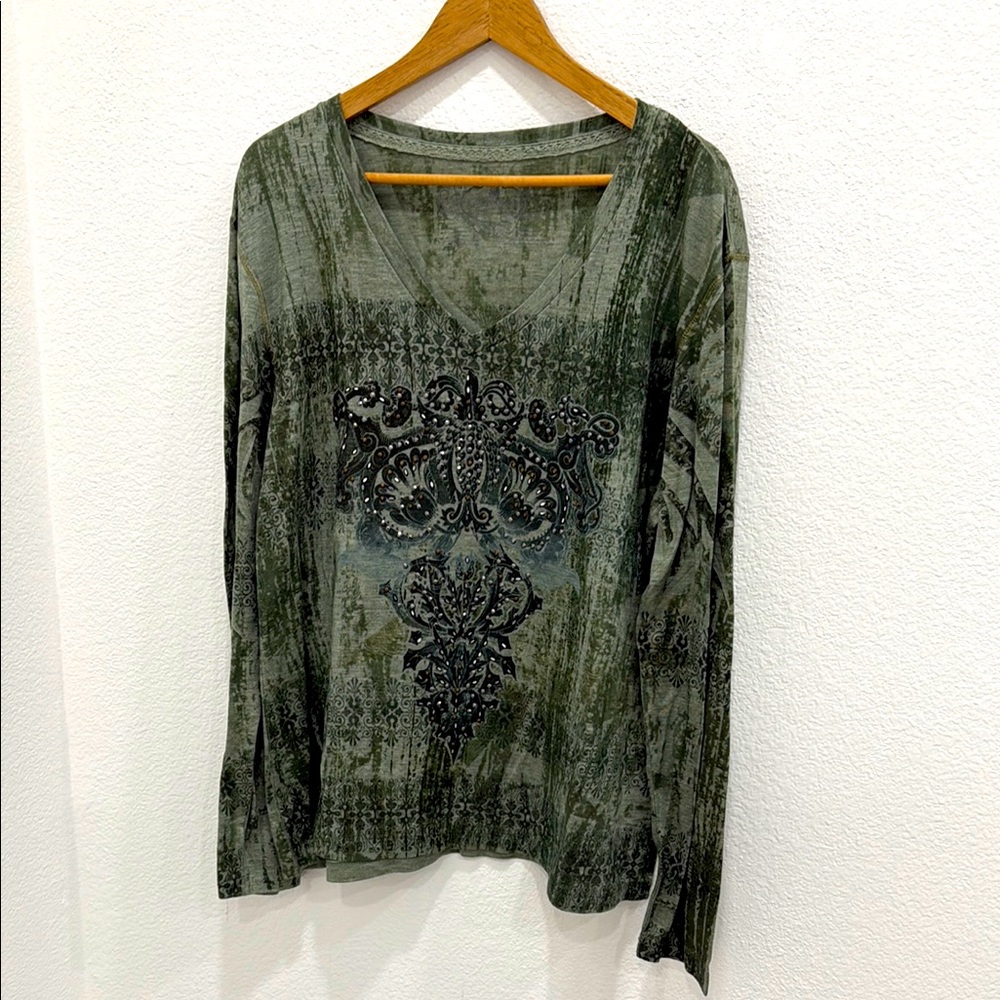 Green Source Relaxed Graphic Tunic with studded accents